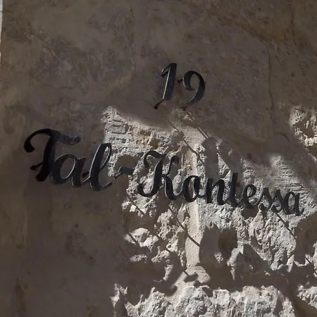 19 Tal-kontessa Feriehus Żebbuġ